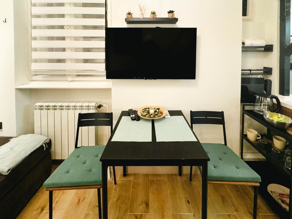 Comfy Studio In City Center 베오그라드 외부 사진